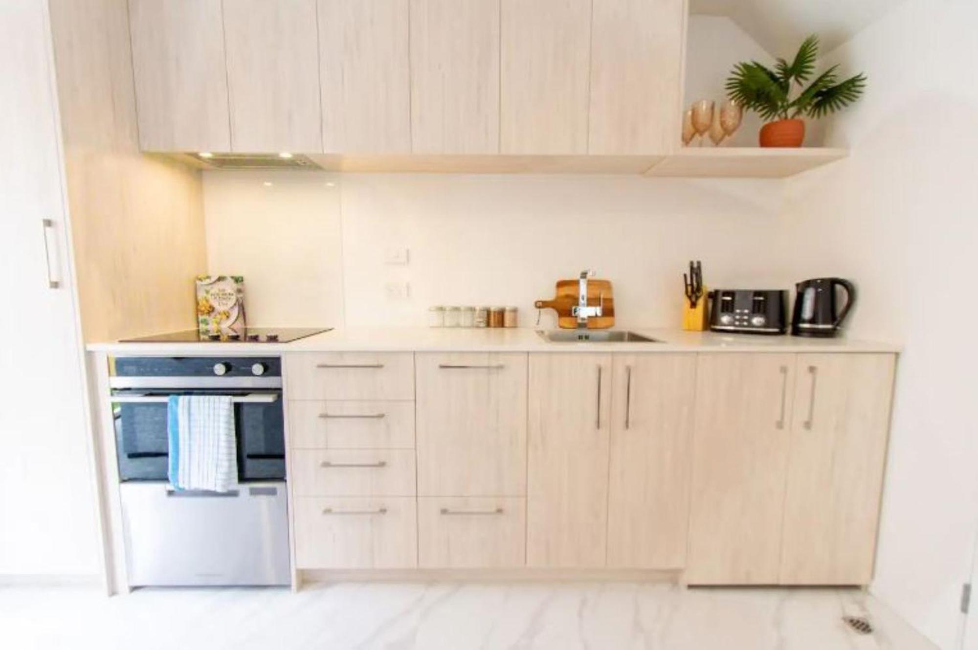 Entertainment Hub 2 Bed 2 Bath W Carpark Apartamento